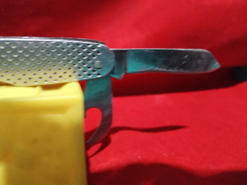 Briceag U.S. Camillus, an 1969, folosit de trupele americane in Vietnam