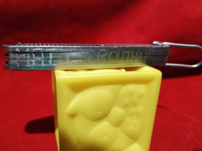 Briceag U.S. Camillus, an 1969, folosit de trupele americane in Vietnam